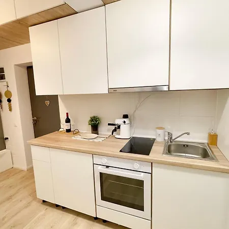 Elite Escape Apartment *